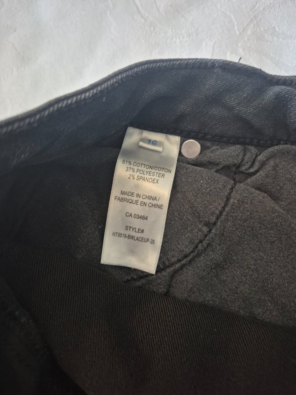 Cropped Jeans - Picture 7 of 9